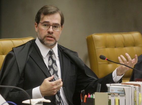 dias tofoli.jpg