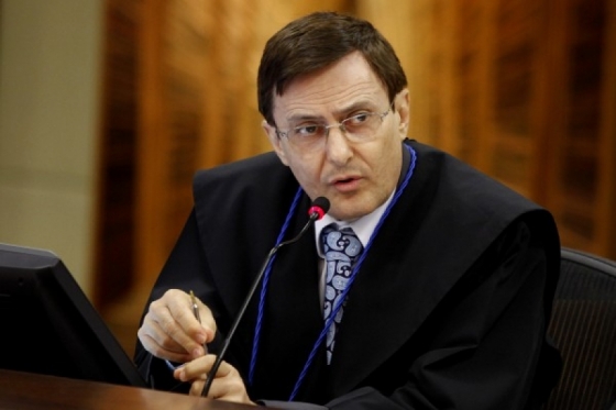 waldir teis.jpg