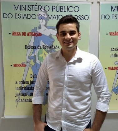 Aleksander Rezende Alves Campos