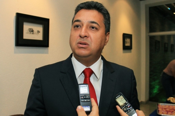 Tarcísio valente.jpg