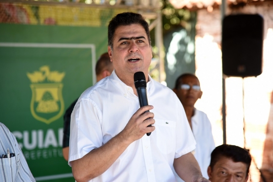 Emanuel Pinheiro 4.jpg