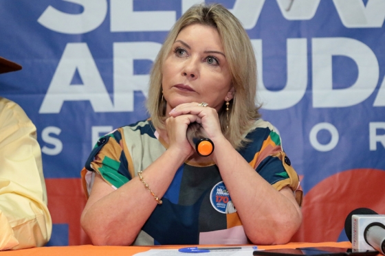 Selma Arruda.jpg