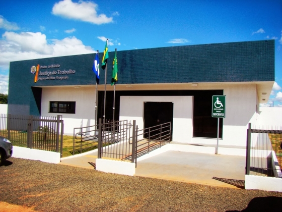 vara do trabalho alto araguaia.jpg