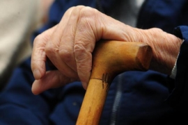 Ex-servidor que busca indenização por uso de DDT tem direito à gratuidade