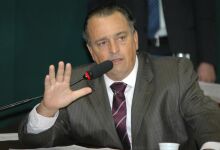 Juíza rejeita ação de R$ 8,4 mi contra ex-secretário e advogado