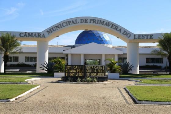 Câmara de Primavera do Leste.jpg