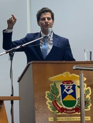 Cesar Danilo.jpeg