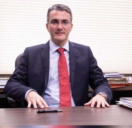 abel sguarezi.jpg