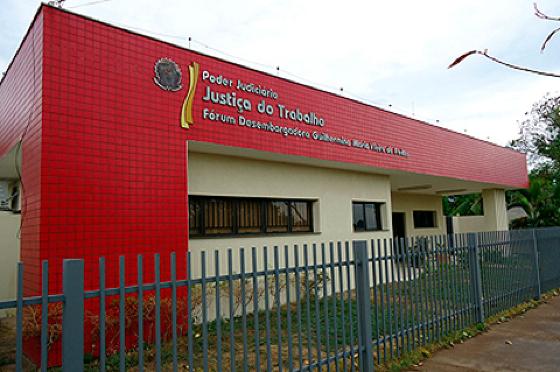Vara do Trabalho de Cáceres.jpg