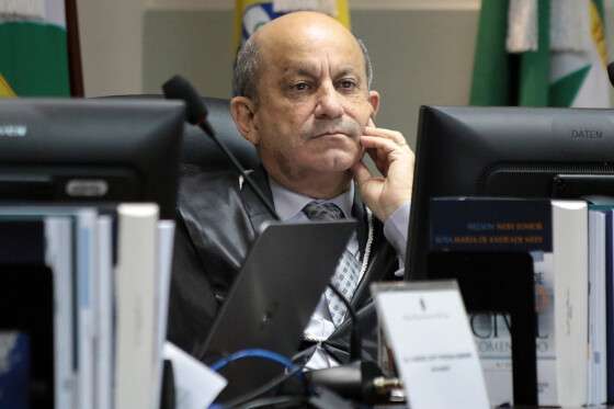 O desembargador Sebastião Barbosa Farias, que relatou o processo