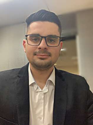 Aleksander Rezende Alves Campos