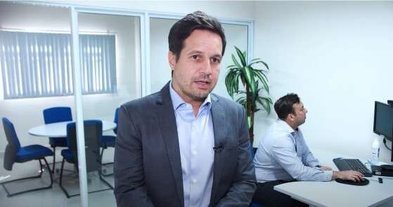 15_-_Juiz_Luis_Otávio_sala_passiva.jpg