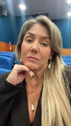 Tatiane Barros Ramalho.jpg