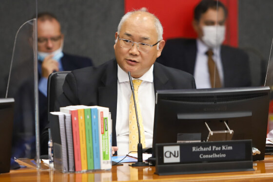 Richard Pae Kim.jpg