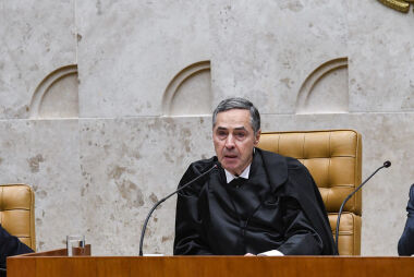 Barroso nega que STF legisle sobre responsabilização
