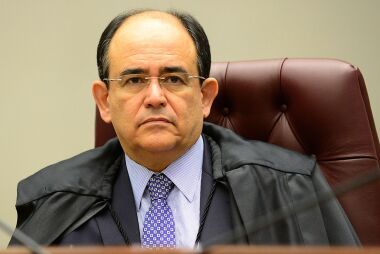 Repetitivo discute penhora sobre faturamento nas execuções civis