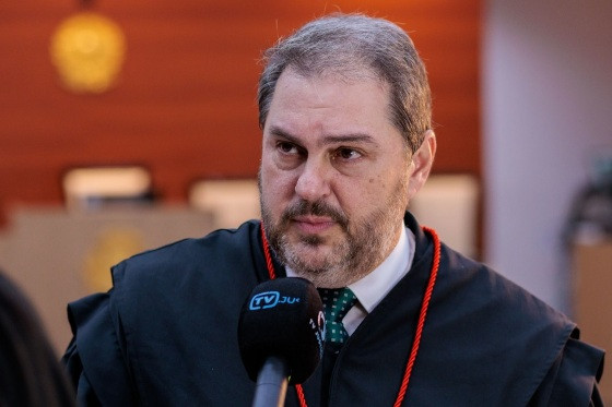 O desembargador Wesley Sanchez que revogou parte das cautelares