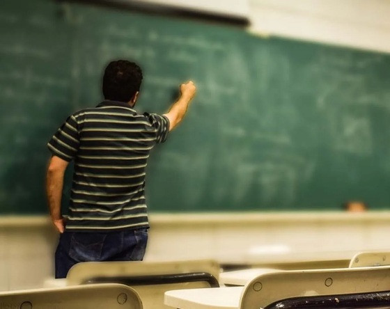 professor.jpg