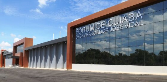 Fórum de Cuiaba..jpg