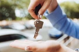 Corretora de imóveis pejotizada não tem vínculo empregatício reconhecido