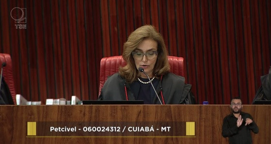 sessão tse.jpg