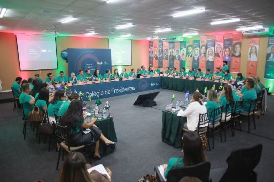 colegio de presidentes.jpg