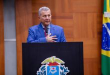 Sem provas contundentes, juíza absolve deputado por 