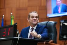 Deputado faz acordo para dar fim à ação que cobra R$ 10 mi