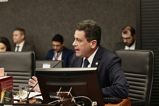 CNJ aprova proposta de combate ao golpe do falso advogado